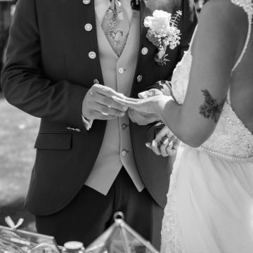 Wedding Officiant - Andreia Mendes - Tuttlingen