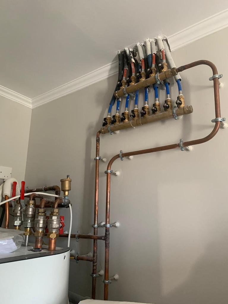 Meison BTP - Reparos 24 Horas - Lisboa - Plumbing Pipe Installation