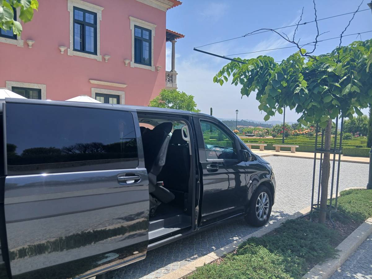 Somos9.transportes - Guimarães - Chauffeurservice