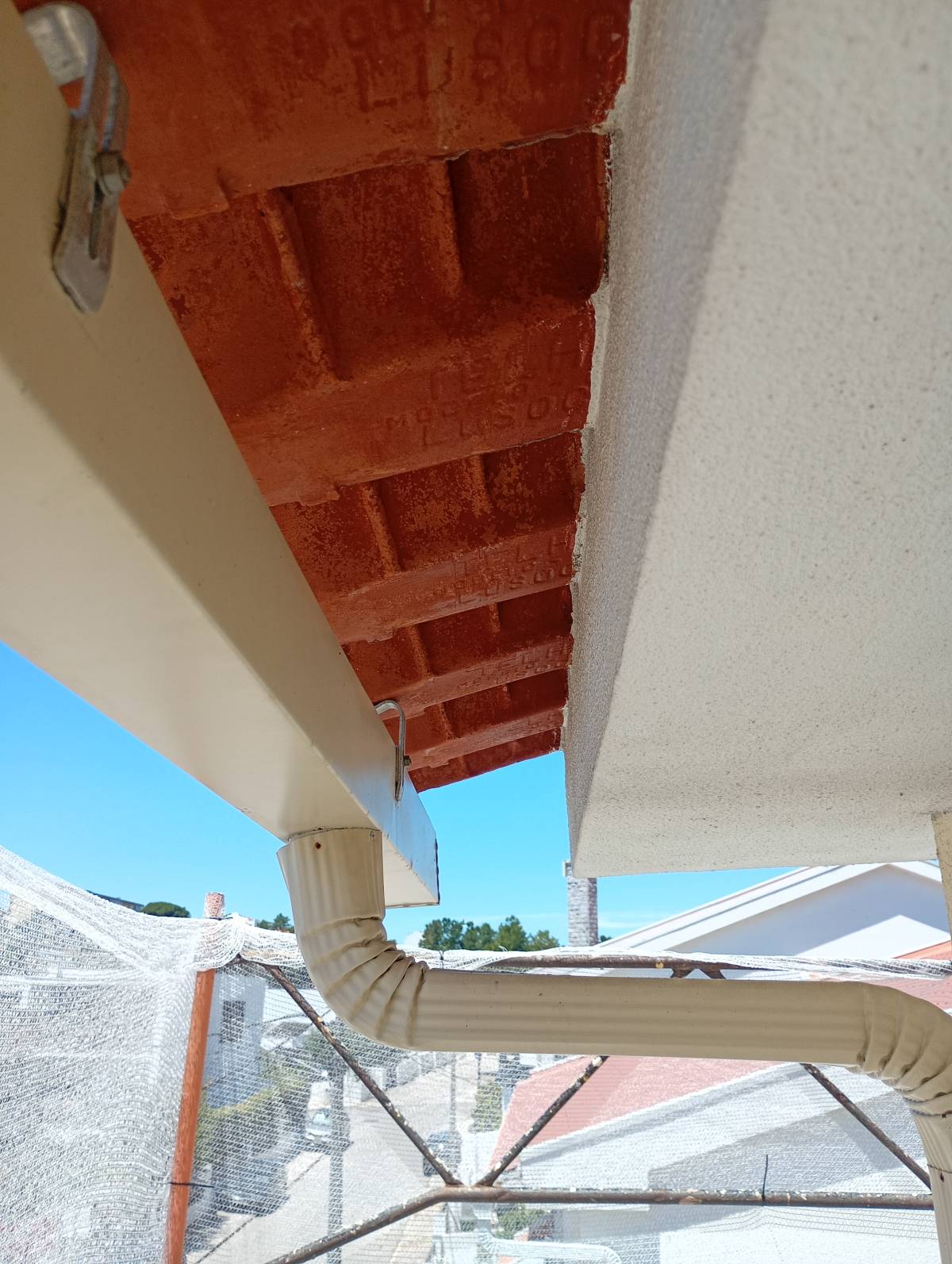 Br remodelações - Amadora - Abrissarbeiten