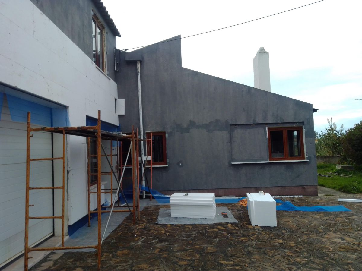 HEXÁGONO PONTUAL UNIPESSOAL LDA - Sintra - Remodelação da Casa