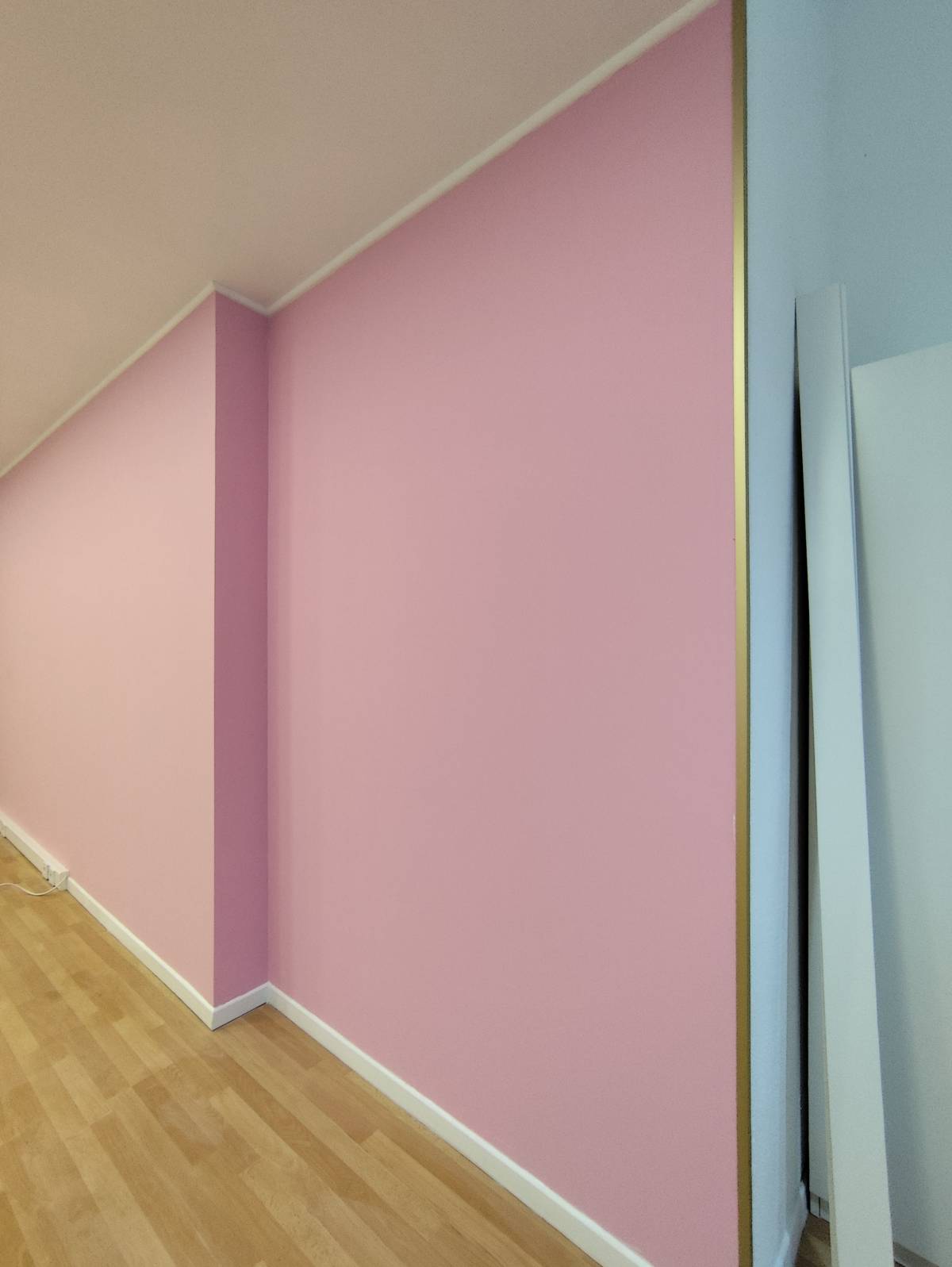 F.Solutions - Torres Vedras - Interior Wall Addition