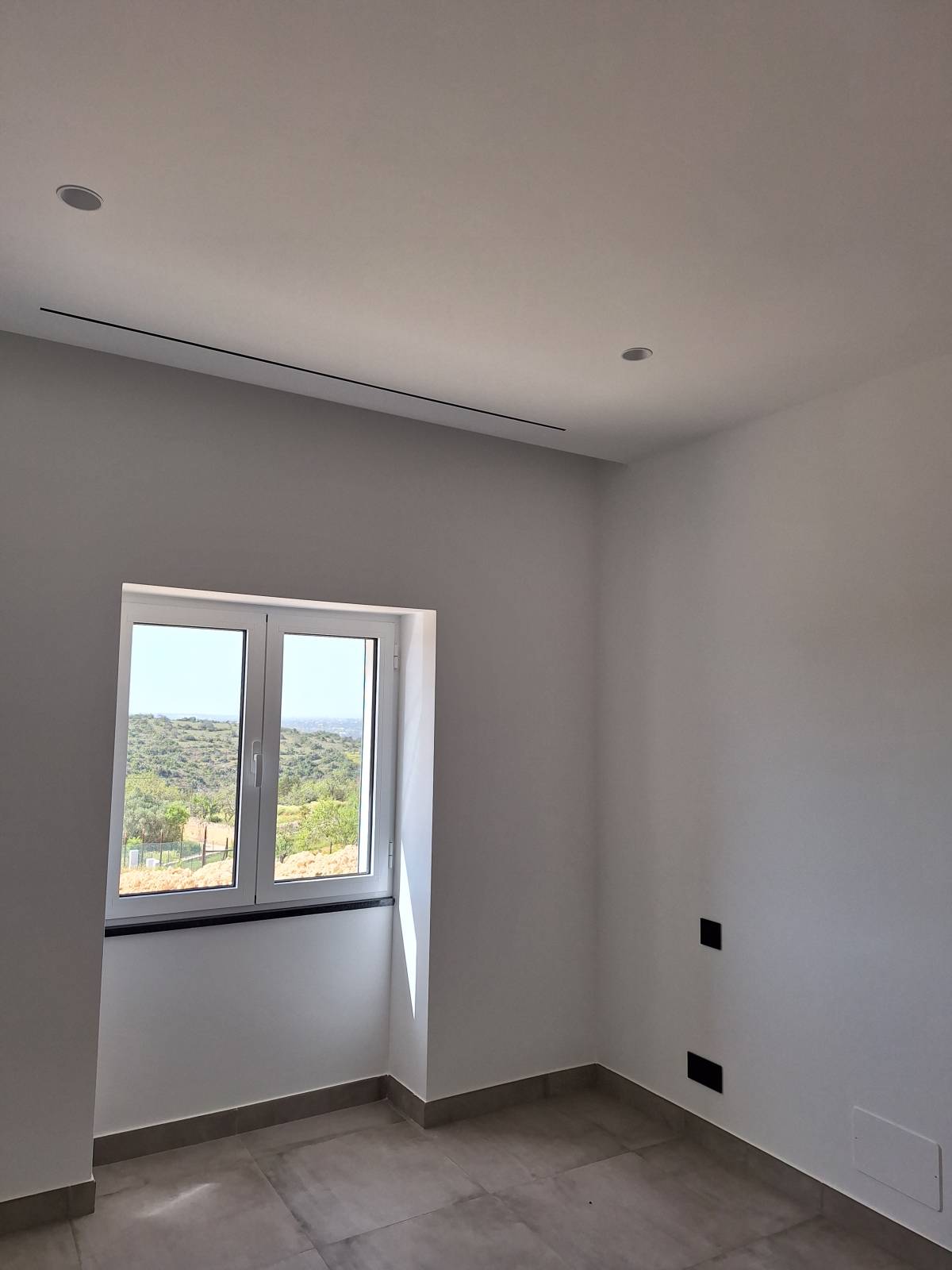 Rodrigo silva - Albufeira - Remodelação de Quarto