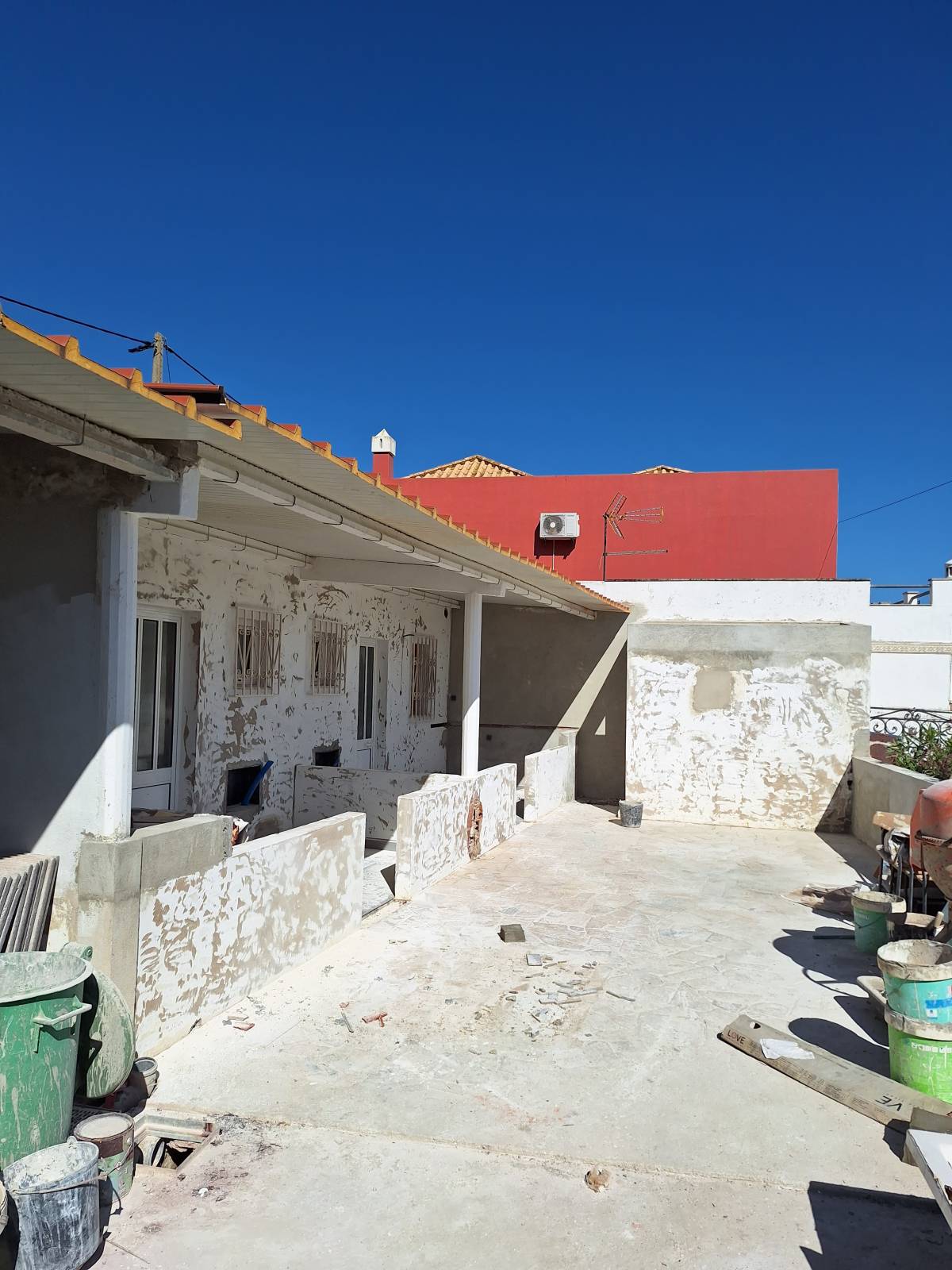 Rodrigo silva - Albufeira - Cabinet Repair