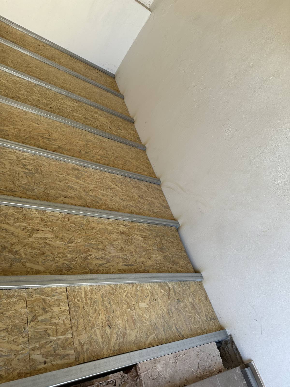 Souza & Carmargo Construções - Silves - Remodelação de Casa de Banho