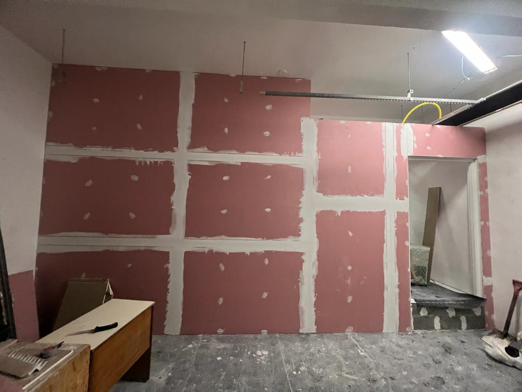 Sólida Dinâmica Unipessoal Lda - Maia - Vinyl or Linoleum Repair or Partial Replacement