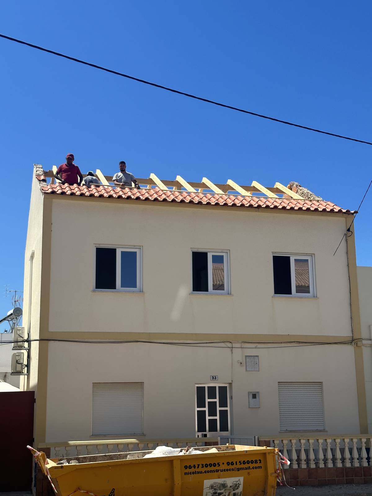 Souza & Carmargo Construções - Silves - Instalação de Azulejos