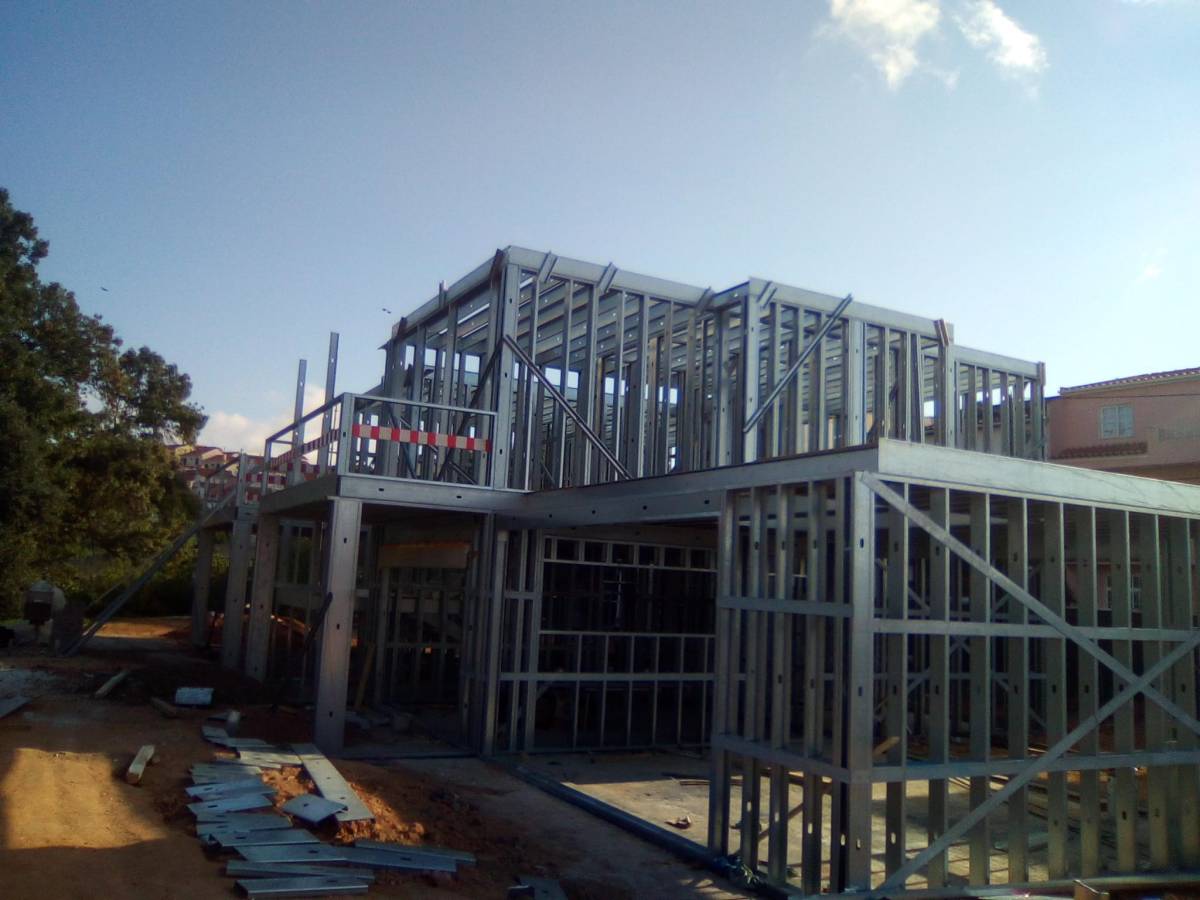 Br remodelações - Amadora - Ladensanierung