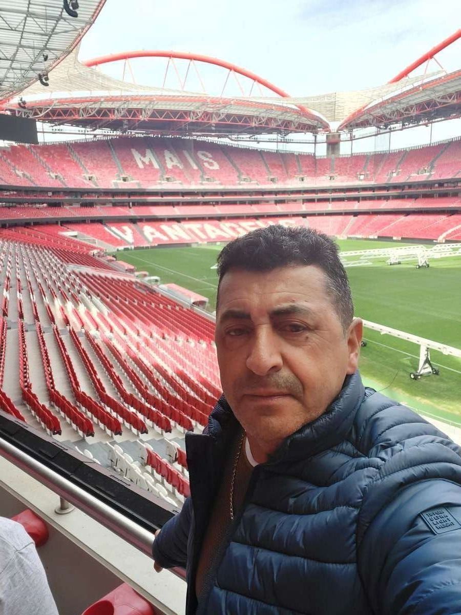 Ronne Cerqueira - Almada - Construção de Parede Interior