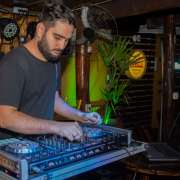 Douglas Monteiro - Porto - DJ para Casamentos