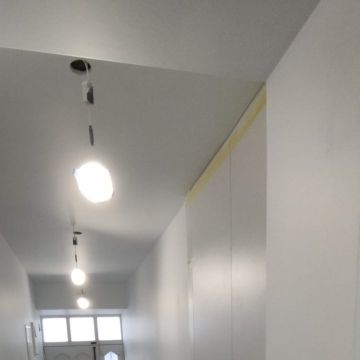 phyllipe - Amadora - Instalação, Reparação ou Remoção de Revestimento de Parede