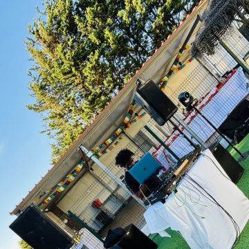 Vibebox🎶🎵🔊 - Moita - DJ para Casamentos