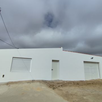 F.Solutions - Torres Vedras - Cabinet Painting