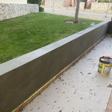 Esconstruçãoeremodelacao - Loulé - Instalação ou Substituição de Calhas