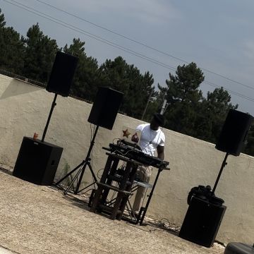 Vibebox🎶🎵🔊 - Moita - Aluguer de Máquina de Karaoke