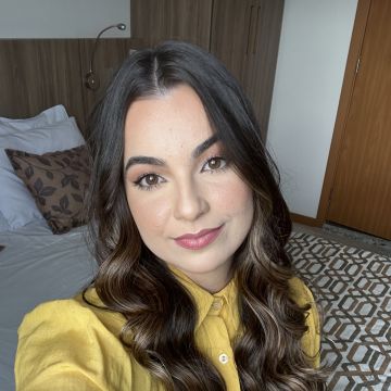 Thayane penteados - Vila Nova de Gaia - Maquilhagem para Eventos