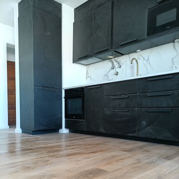 REMODELIVE - Faro - Stein- oder Fliesenboden verlegen