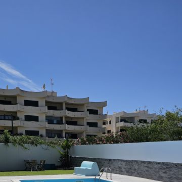 Dmodular Algarve e Lisboa - Tavira - Dachbau oder -austausch