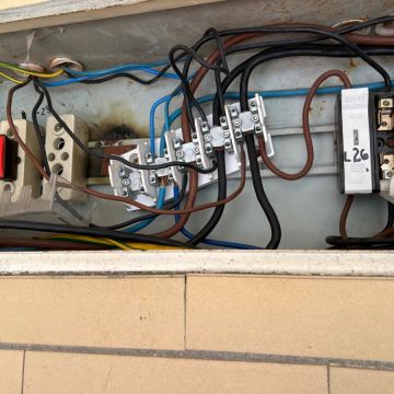 JRF Instalações Eléctricas - Vila Franca de Xira - Reparación de cajas de fusibles
