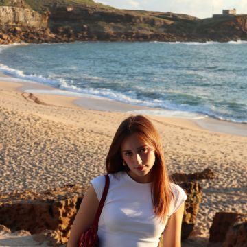 Mariana Almeida - Mafra - Cat Sitting