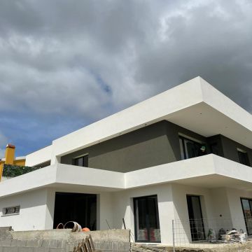 SafeBreeze - Sintra - Instalação de Pavimento em Pedra ou Ladrilho