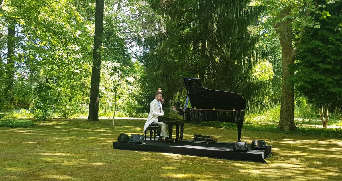 Hugo Barbosa - Porto - Entretenimento com Banda Musical