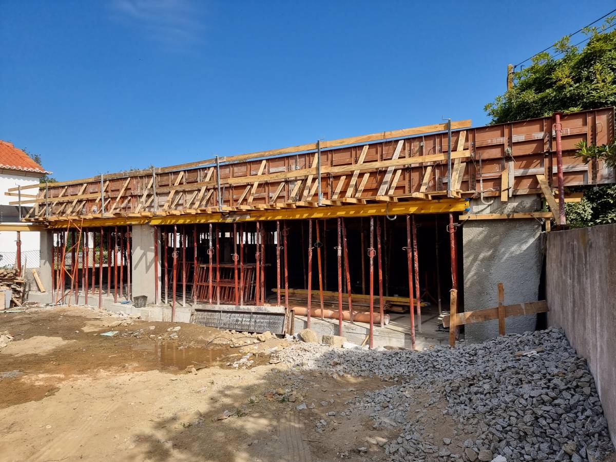 BetonLux lda - Coimbra - Schrank umbauen