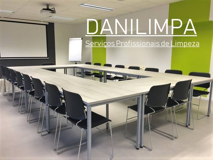 DANILIMPA-Serviços Profissionais de Limpeza - Almada - Upholstery and Furniture Cleaning