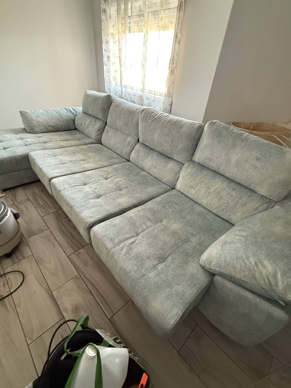 Dona Limpeza - Santa Maria da Feira - Nettoyage de tissus d’ameublement et de mobilier