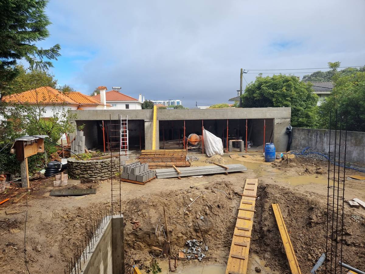 BetonLux lda - Coimbra - Whirlpool und SPA-Bereich Aufbau