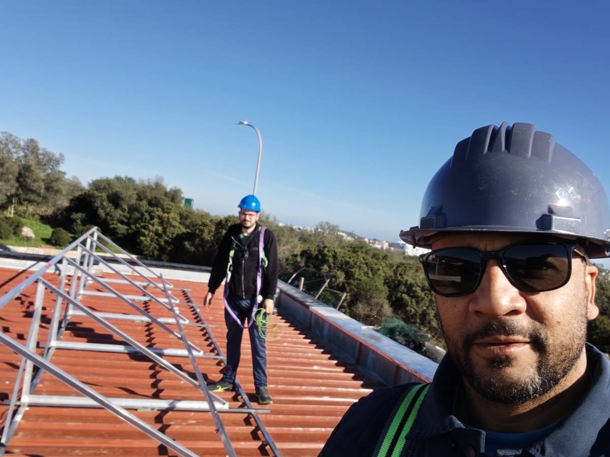 David Junior - Loulé - Limpeza ou Inspeção de Painel Solar