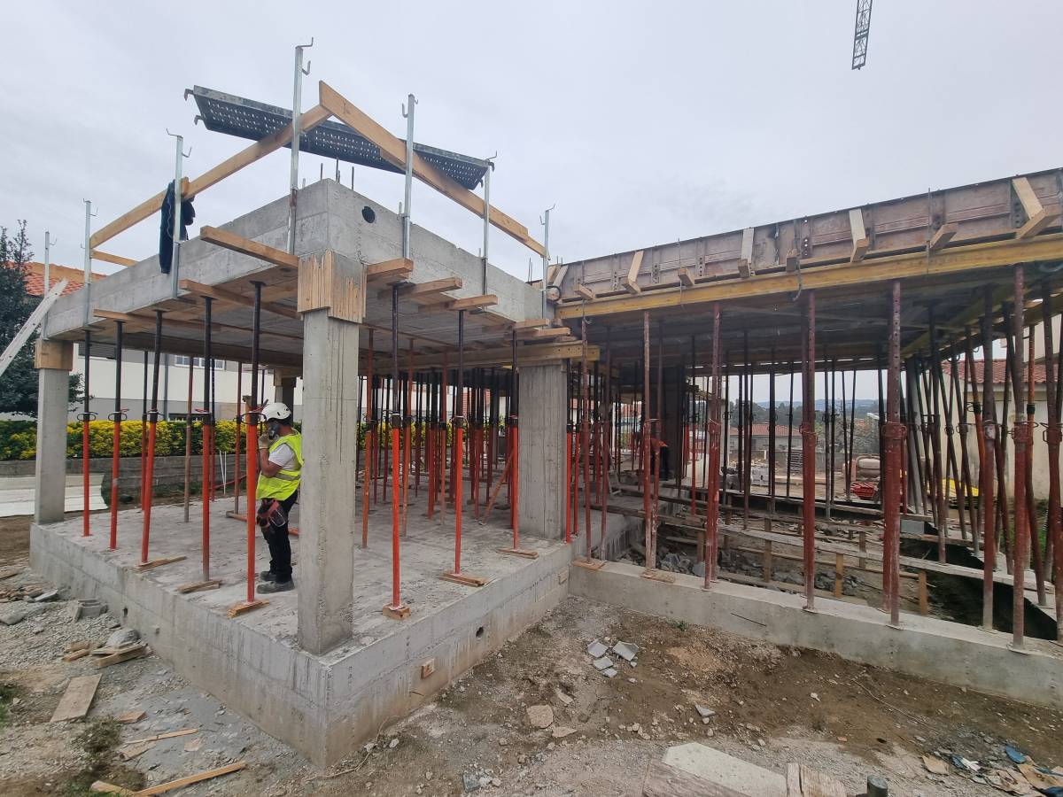 BetonLux lda - Coimbra - Sauna reparieren oder warten