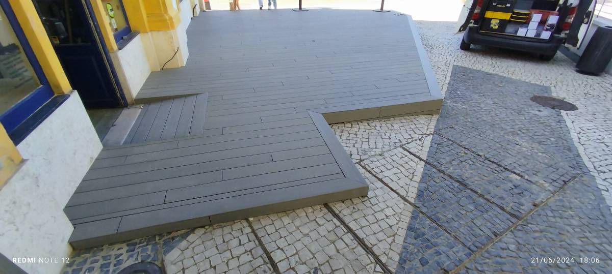 Milton Mendes - Torres Vedras - Roof Installation or Replacement