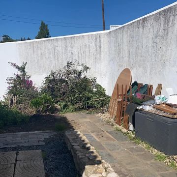 Lcr Tree Service - Lagos - Lawn Mowing and Trimming
