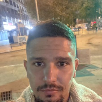 Carlos Junior - Almada - Instalação de Pavimento em Pedra ou Ladrilho