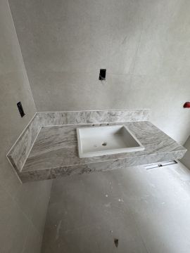 Paris - Alcobaça - Stone or Tile Flooring Installation