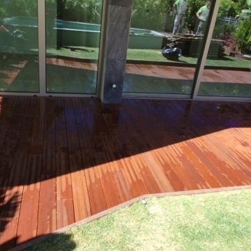 Milton Mendes - Torres Vedras - Stone or Tile Flooring Installation