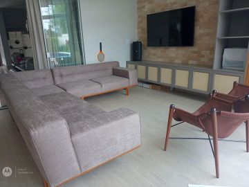 Eliete - Guimarães - Window Blinds Cleaning