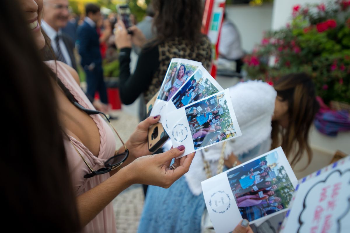 Catchy Kiosks Photobooth - Sintra - Aluguer de Cabine de Fotos