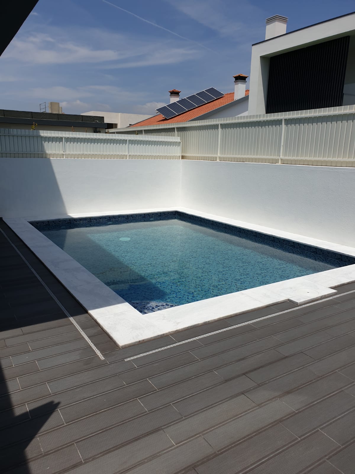 CRC Construções - Seixal - Construção de Piscina Abaixo do Solo