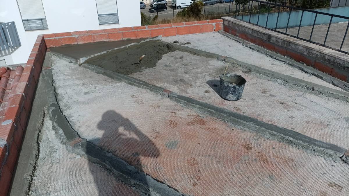 BENMAI RESTAURO E CONSTRUÇÃO LDA - Sintra - Müllbeseitigung