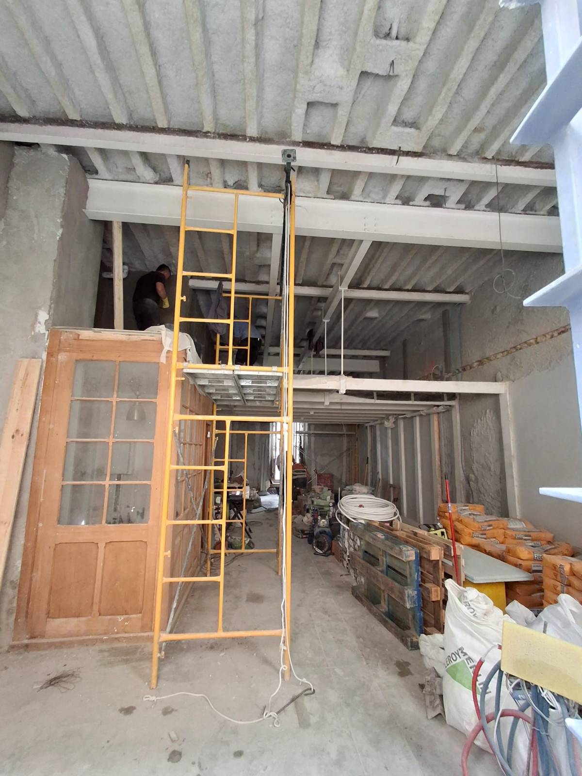 BENMAI RESTAURO E CONSTRUÇÃO LDA - Sintra - Holzverkleidung