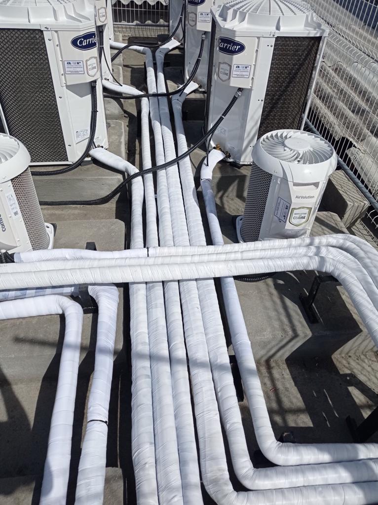 Douglas e David - Braga - Radiator Installation or Replacement