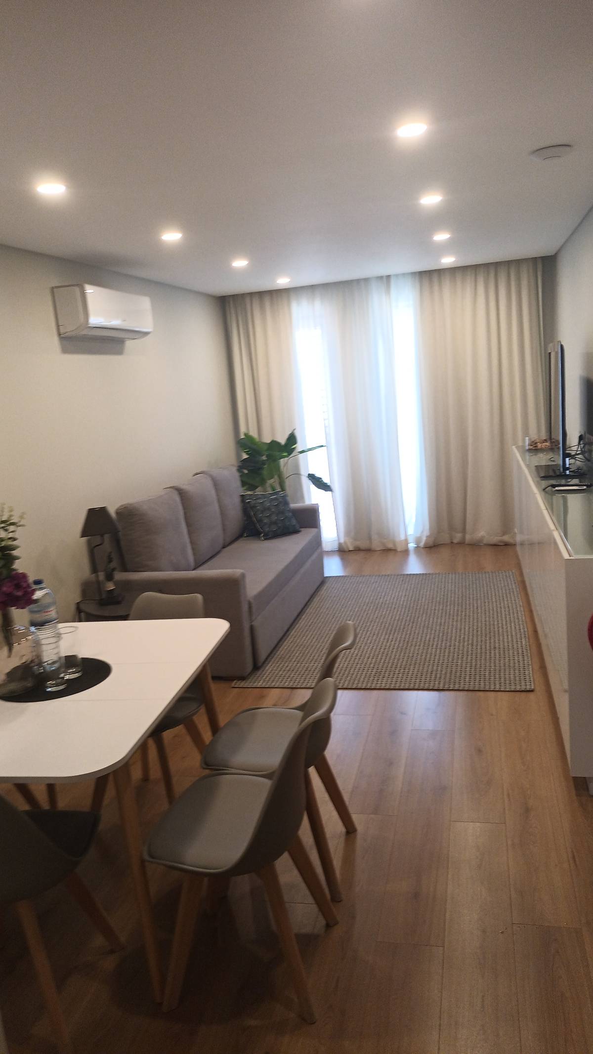 Margianni Diniz - Oeiras - Limpeza da Casa (Recorrente)