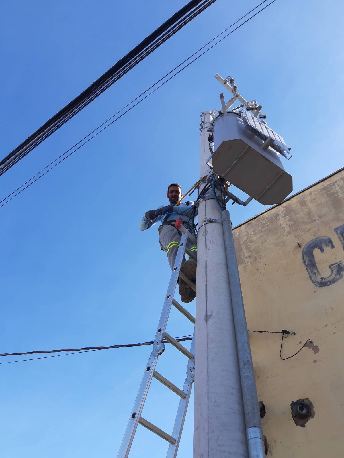 Ademar eletricista e obras gerais - Barreiro - Remodelação de Armários