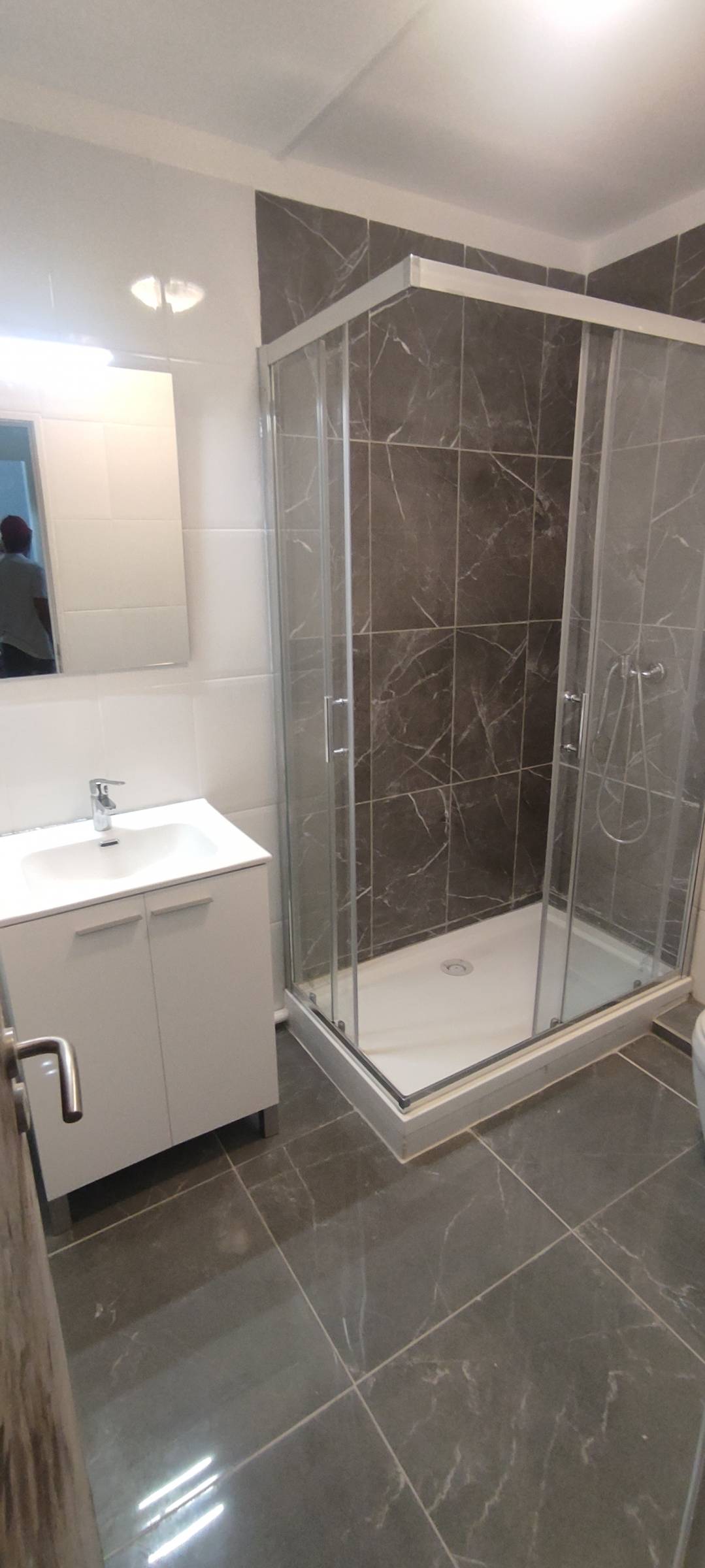 GENIAL WORK UNI LDA - Loures - Kitchen Tiling