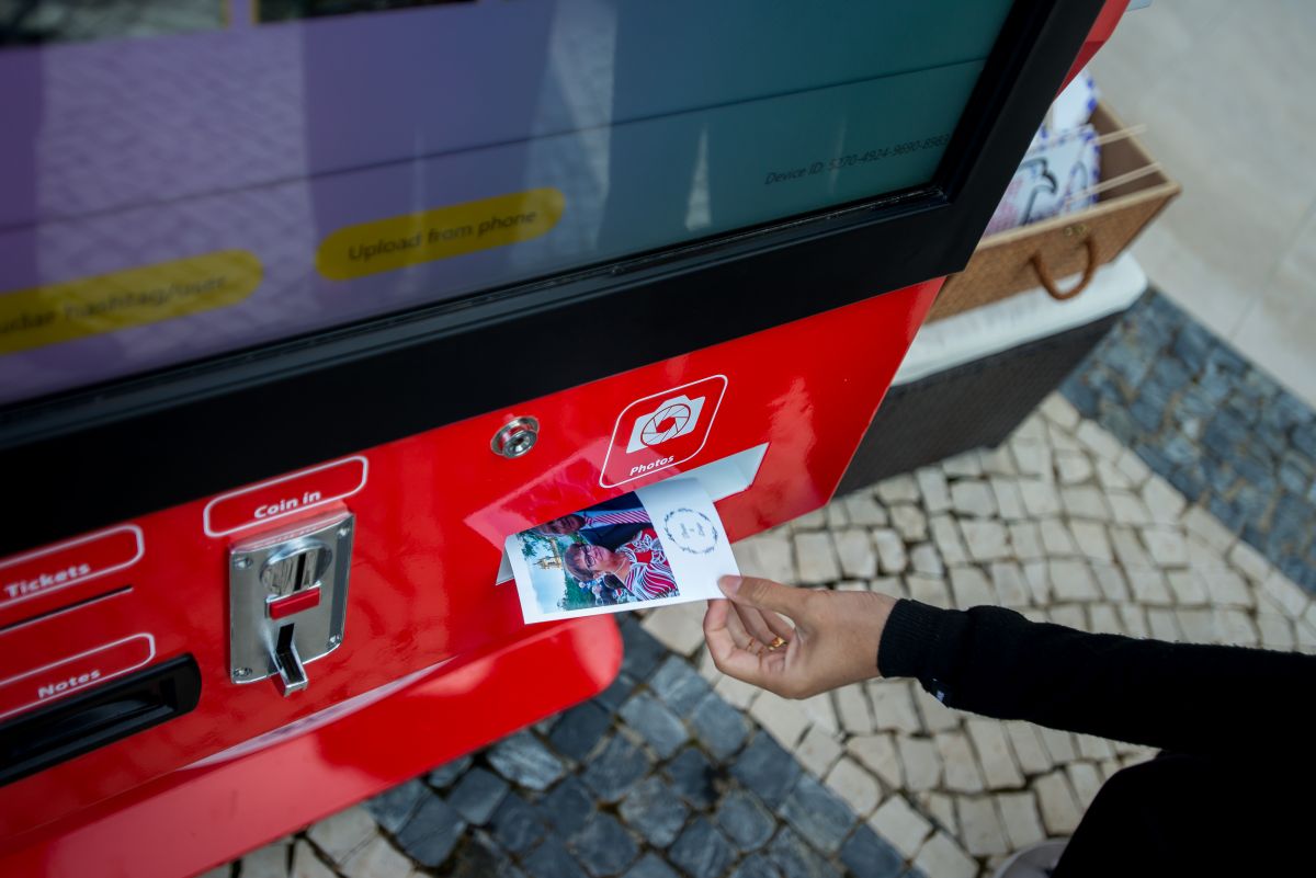 Catchy Kiosks Photobooth - Sintra - Aluguer de Cabine de Video