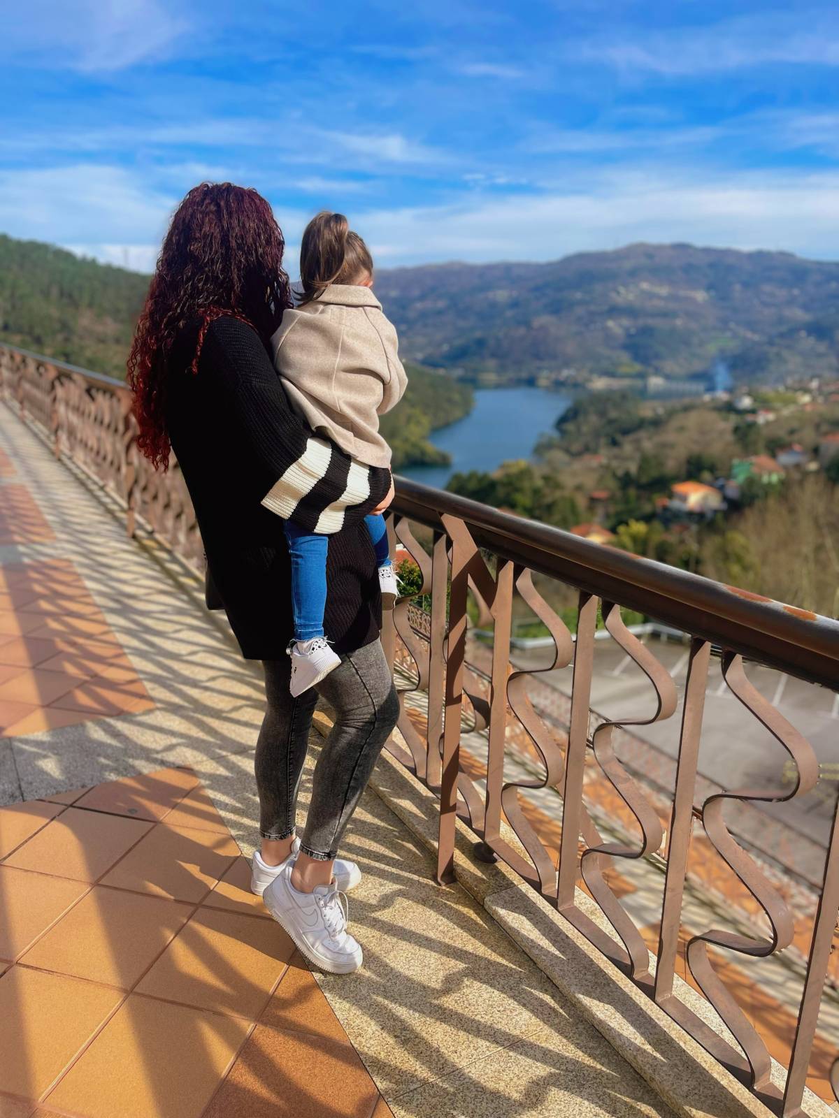 Lydie - Ponte da Barca - Babysitting