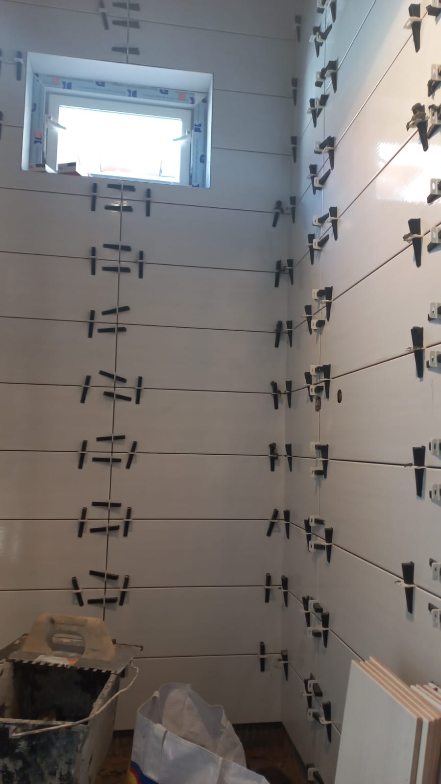 Maicon - Porto - Floor Tiling