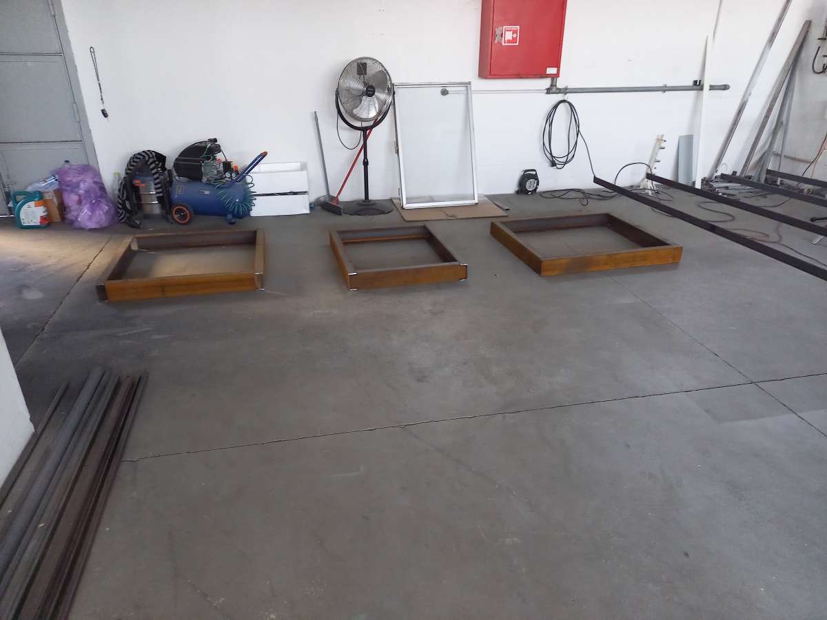 Sr. Resolve NUNO SILVA - Lisboa - Sauna Repair or Maintenance